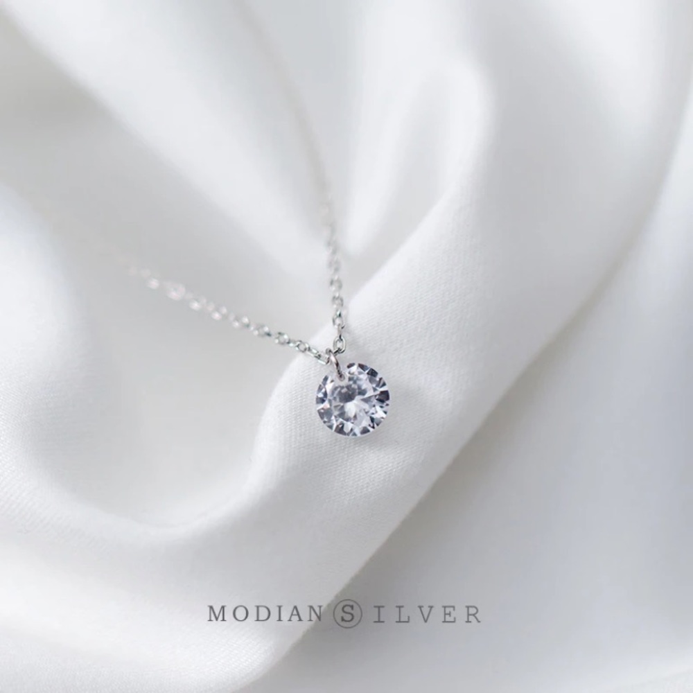 Sterling Elegant and dainty single silver solitaire necklac